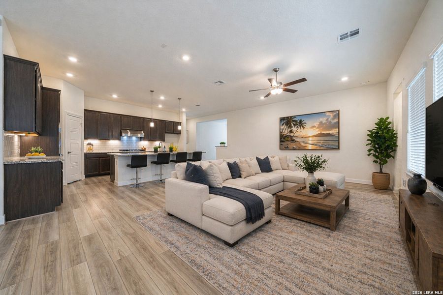 Furnished interior view inside a new home in Ladera - Laurel Hollow 60', San Antonio (Image 16).
