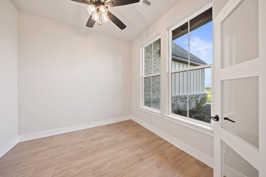 Spacious, unfurnished interior of a new home in Prairie Winds Estates, Poolville (Image 18). Spacious, unfurnished interior of a new home in Prairie Winds Estates, Poolville (Image 18).