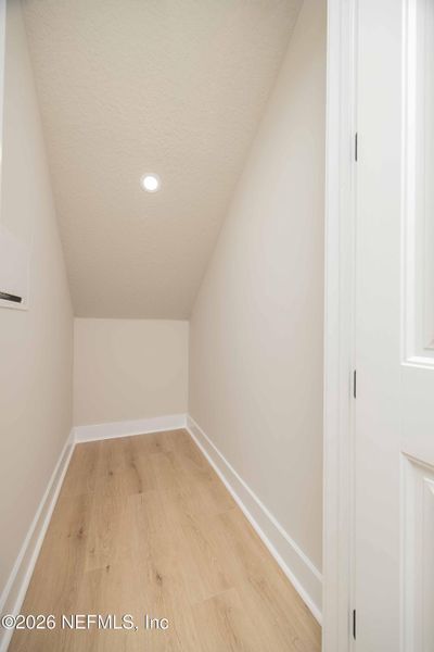 Spacious, unfurnished interior of a new home in , St. Augustine (Image 78).