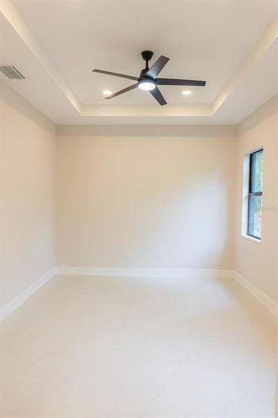 Spacious, unfurnished interior of a new home in , Brooksville (Image 23).