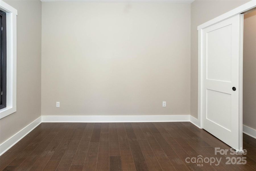 Spacious, unfurnished interior of a new home in , Horse Shoe (Image 34).