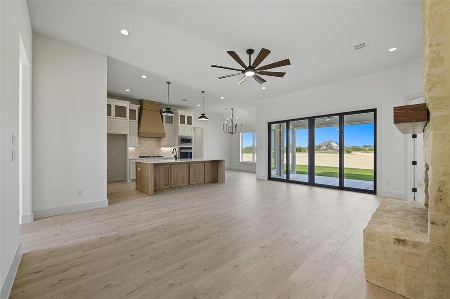 Spacious, unfurnished interior of a new home in Eagles Bluff, Willow Park (Image 17).