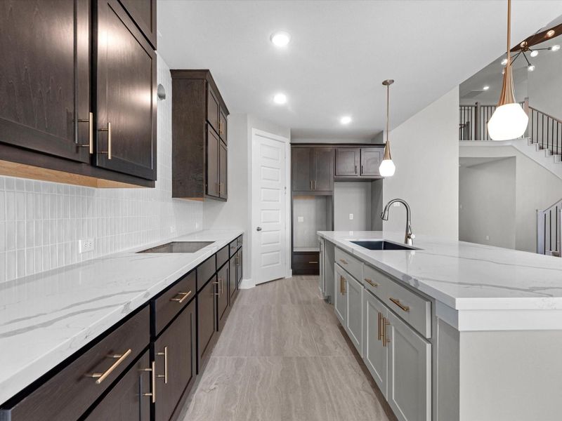 Furnished interior view inside a new home in Brookewater, Rosenberg (Image 4).
