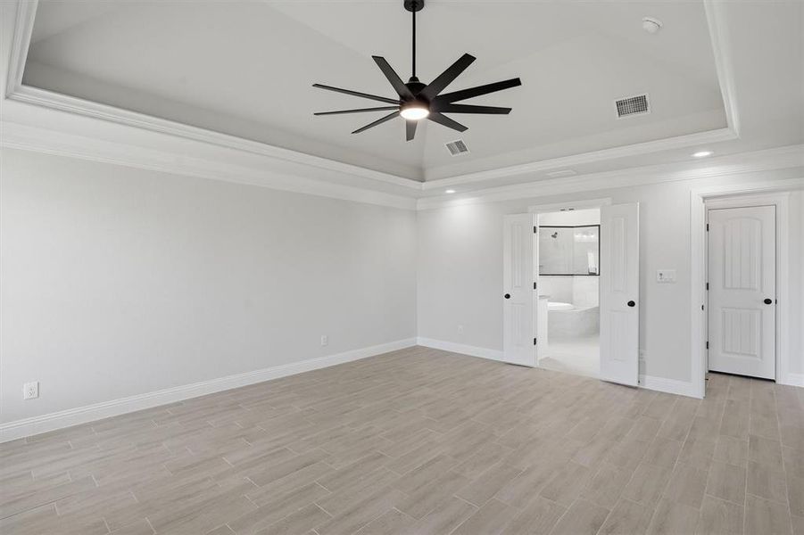 Spacious, unfurnished interior of a new home in , Weatherford (Image 36). Spacious, unfurnished interior of a new home in , Weatherford (Image 36).