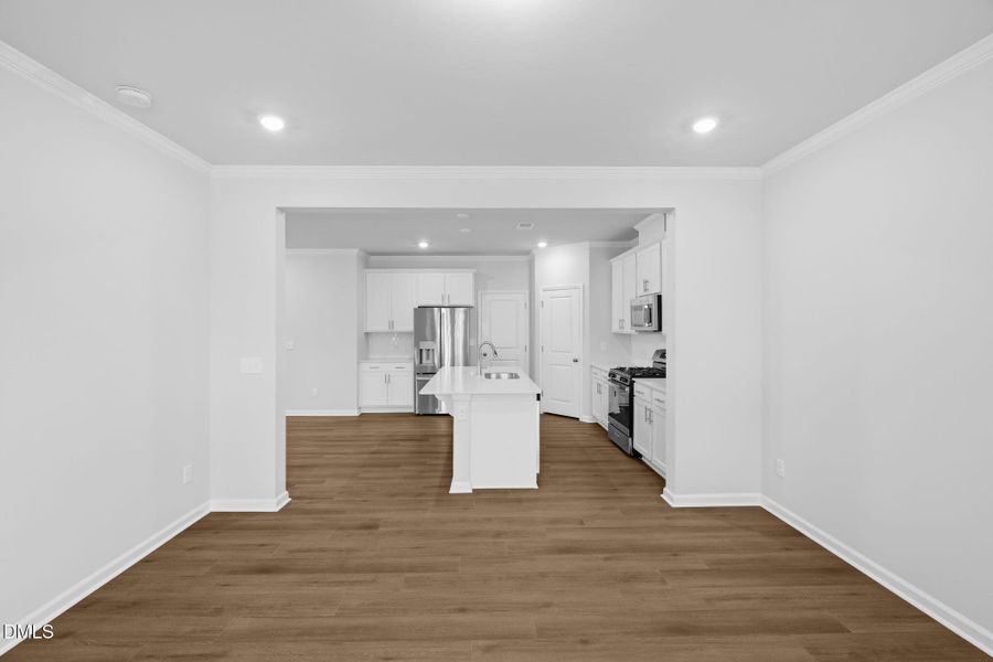 SUN_Sagecroft_Pic_Spencer_QMI_74_Kitchen
