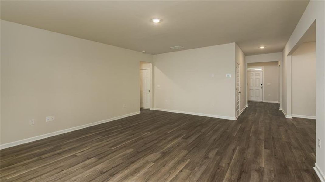 Spacious, unfurnished interior of a new home in Brooks Station, Dacula (Image 21).