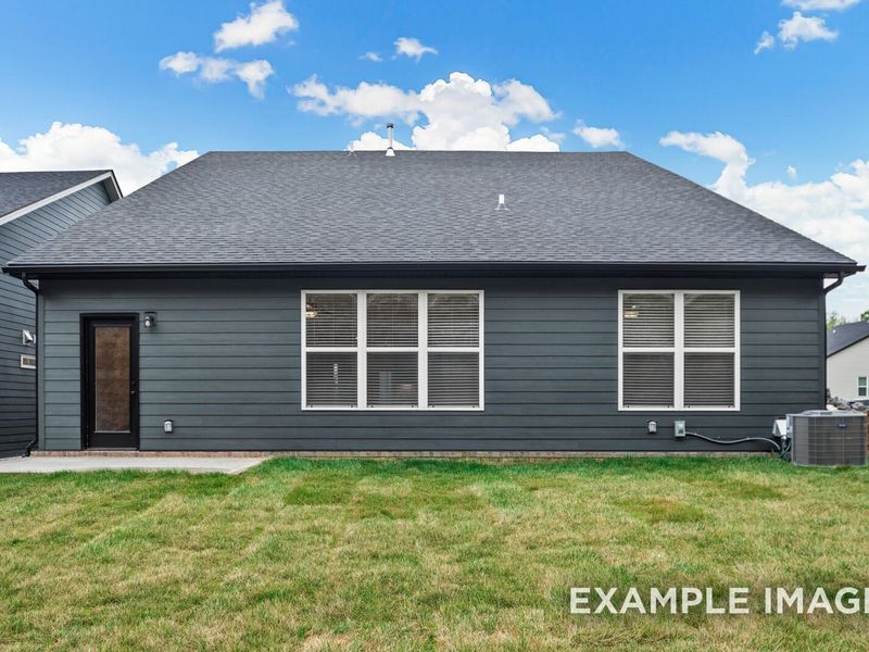 Exterior details and patio area of a home in Woods Crossing, Gallatin (Image 30).