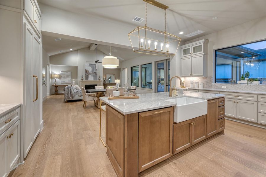 Attention to detail with ample drawers, trash pull and organization. Attention to detail with ample drawers, trash pull and organization.