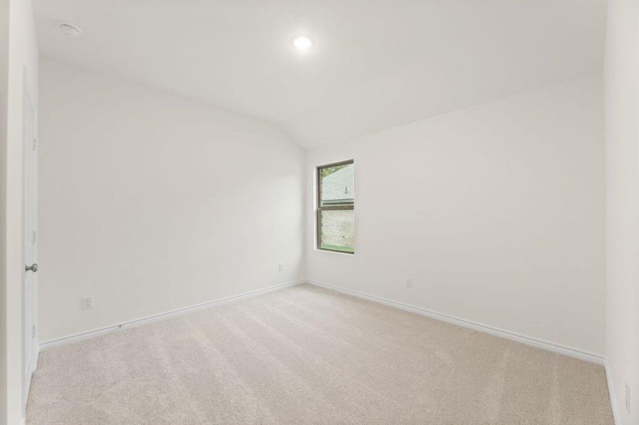 9-SQFT-0049 9-SQFT-0049