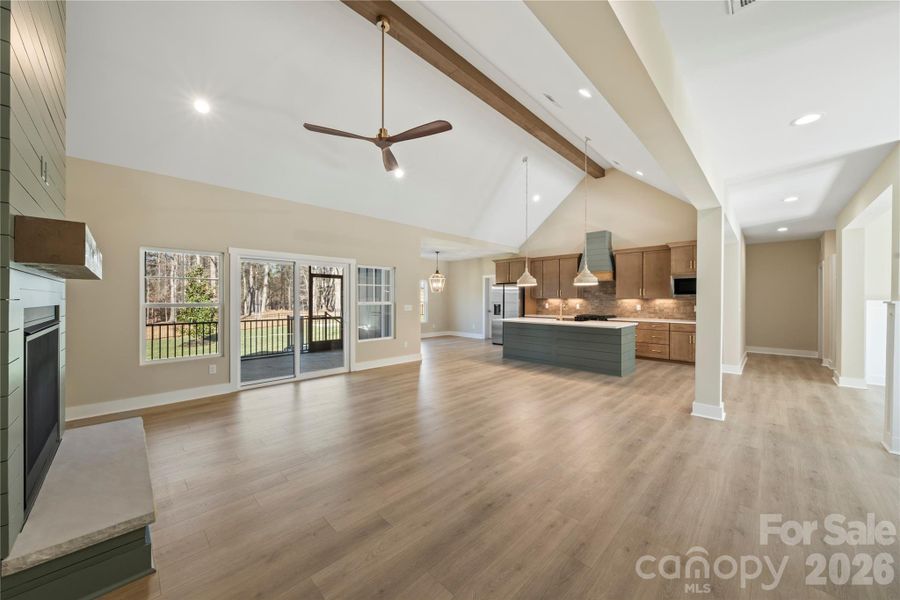 Spacious, unfurnished interior of a new home in , Clover (Image 11).