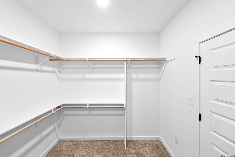 Spacious, unfurnished interior of a new home in , San Antonio (Image 40).