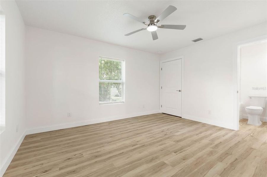 Spacious, unfurnished interior of a new home in , Palm Coast (Image 32). Spacious, unfurnished interior of a new home in , Palm Coast (Image 32).