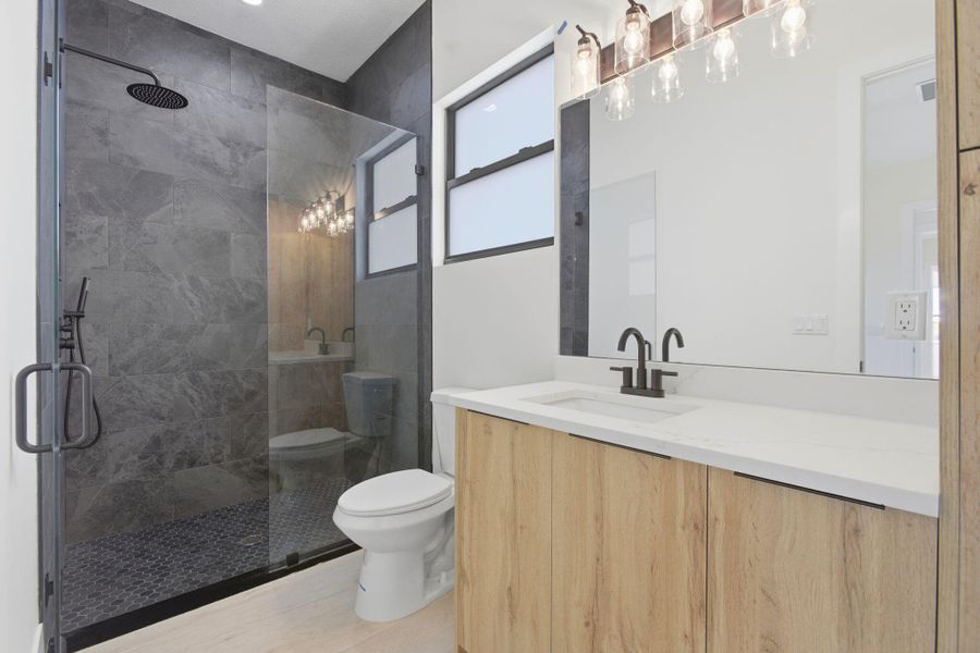 Furnished interior view inside a new home in , Fort Pierce (Image 25).