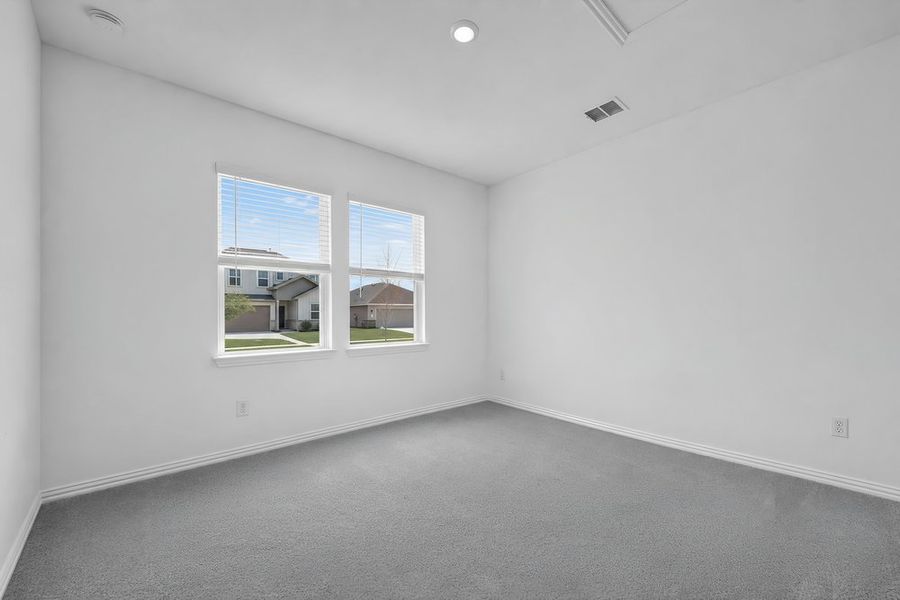 Spacious, unfurnished interior of a new home in River Ridge, Crandall (Image 38).