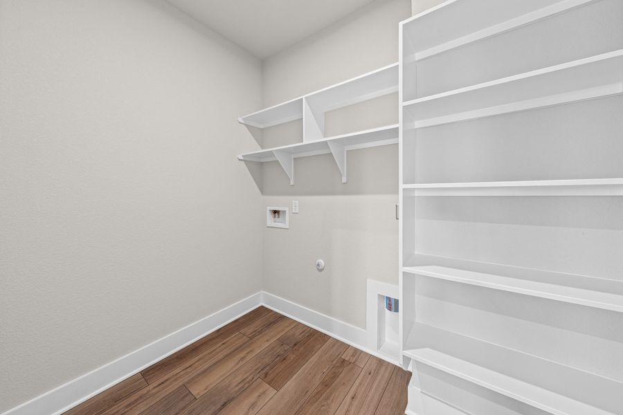 Spacious, unfurnished interior of a new home in Hartrick Ranch, Temple (Image 11). Spacious, unfurnished interior of a new home in Hartrick Ranch, Temple (Image 11).