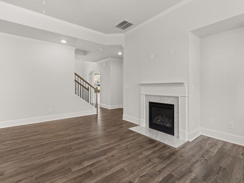 Spacious, unfurnished interior of a new home in Tributary Village, Douglasville (Image 11).