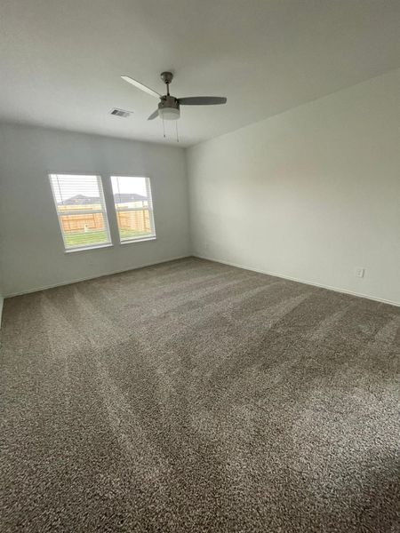 Spacious, unfurnished interior of a new home in Sunterra, Katy (Image 8). Spacious, unfurnished interior of a new home in Sunterra, Katy (Image 8).