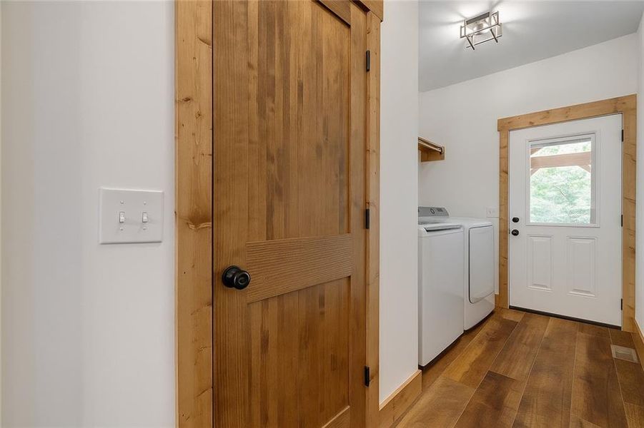 Furnished interior view inside a new home in , Ellijay (Image 7).