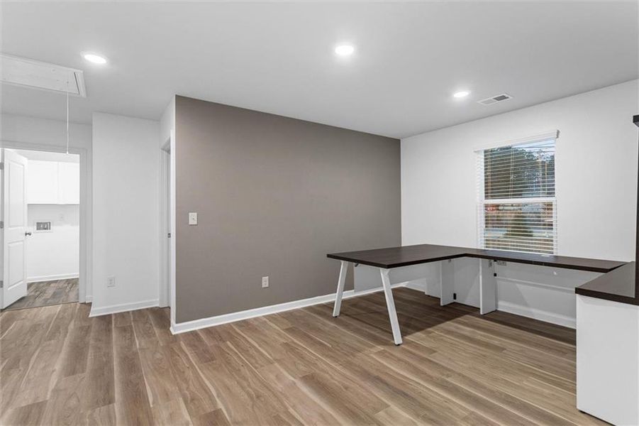 Furnished interior view inside a new home in Alcovy Trace, Lawrenceville (Image 14).