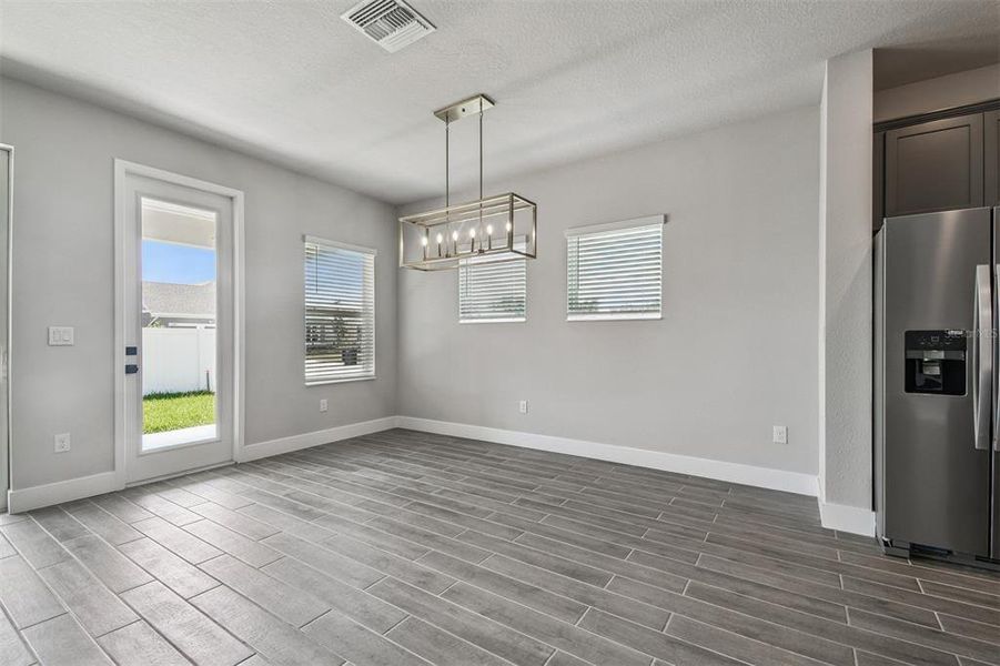 Spacious, unfurnished interior of a new home in The Peninsula at Rhodine Lake, Riverview (Image 33). Spacious, unfurnished interior of a new home in The Peninsula at Rhodine Lake, Riverview (Image 33).