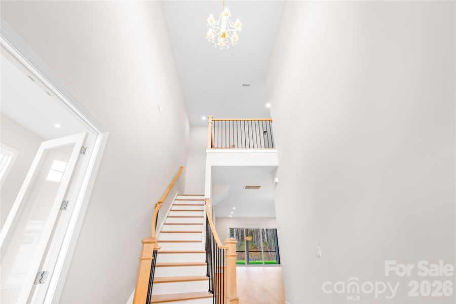 Spacious, unfurnished interior of a new home in Coventry Glen, Huntersville (Image 29).