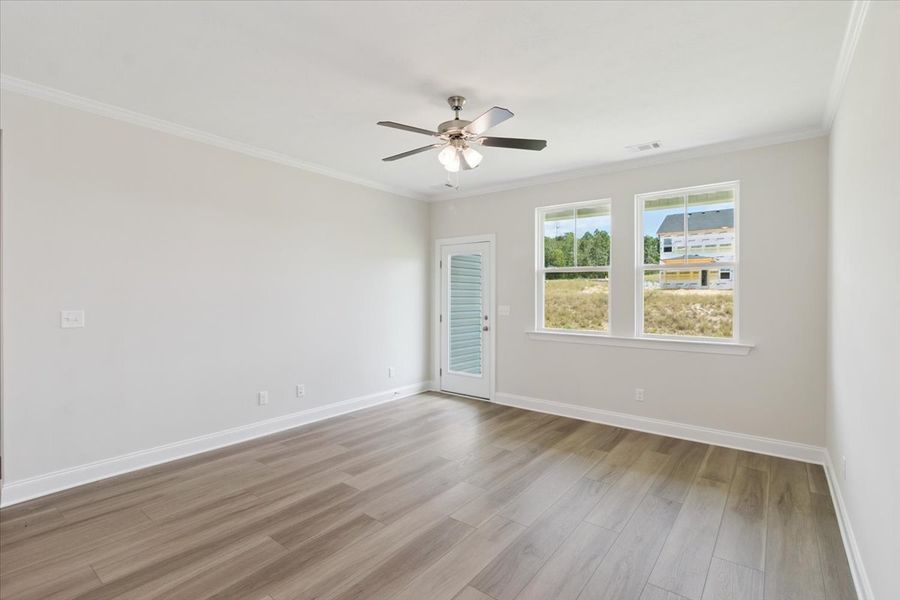 Spacious, unfurnished interior of a new home in Windsor, North Augusta (Image 20).