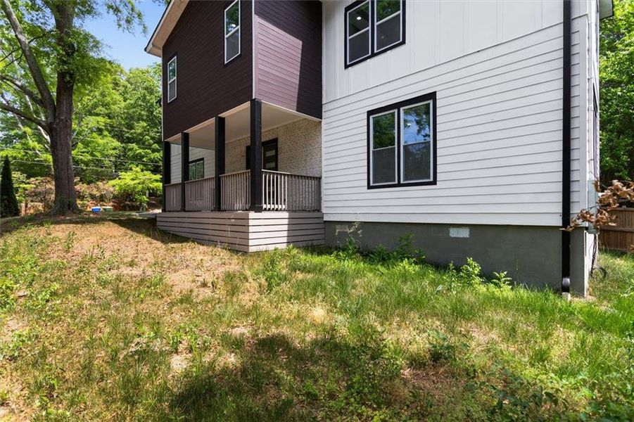 Exterior details and patio area of a home in , Atlanta (Image 3).