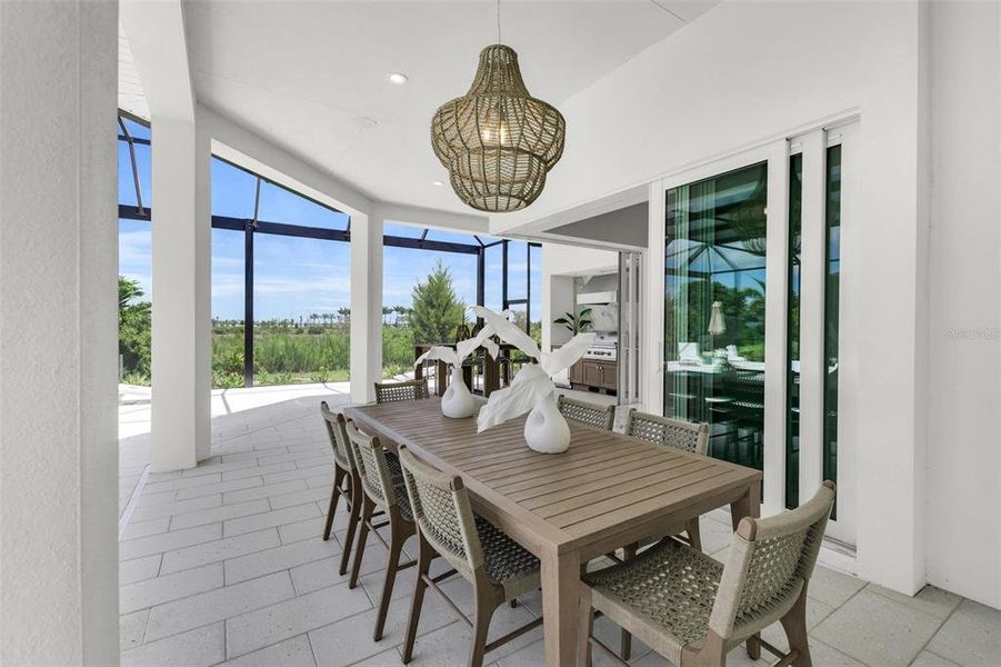 Exterior details and patio area of a home in , Venice (Image 38).