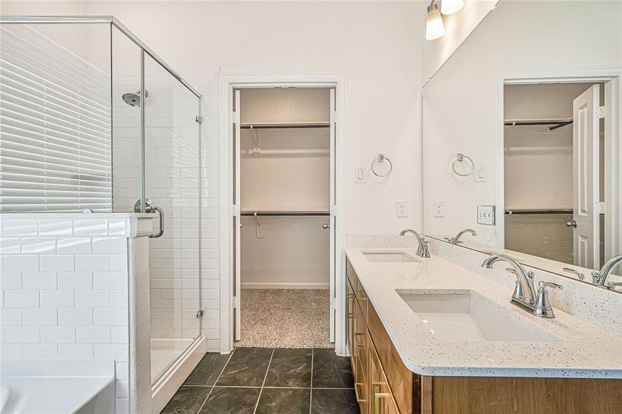 Furnished interior view inside a new home in La Terra, Celina (Image 16).