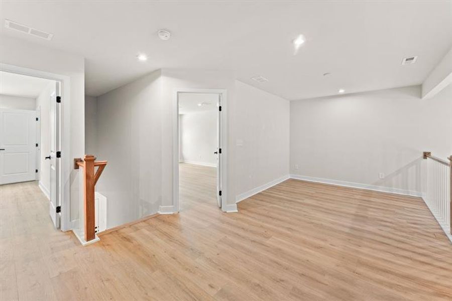 Spacious, unfurnished interior of a new home in Grande Dunes North Village, Myrtle Beach (Image 22).