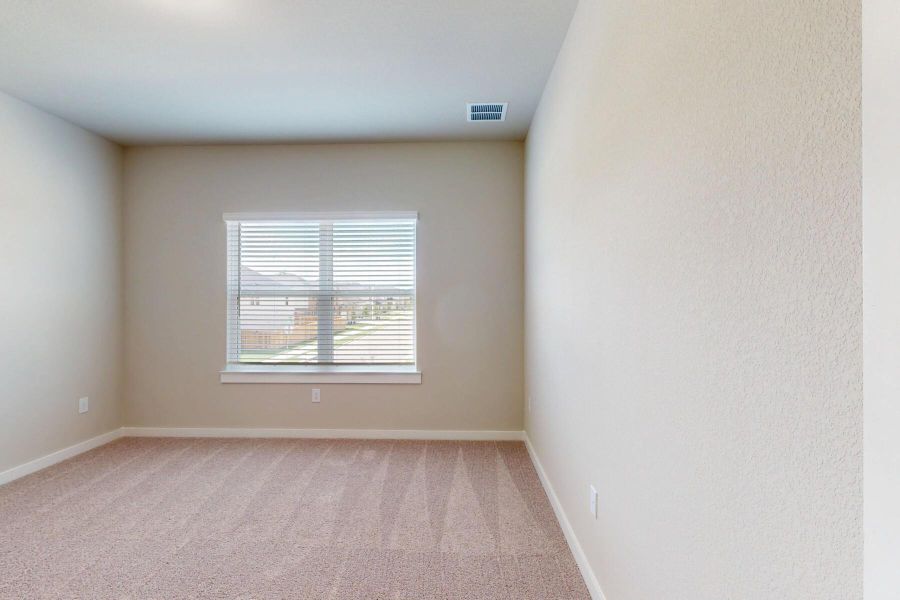 Spacious, unfurnished interior of a new home in Edgewood, Leander (Image 33). Spacious, unfurnished interior of a new home in Edgewood, Leander (Image 33).