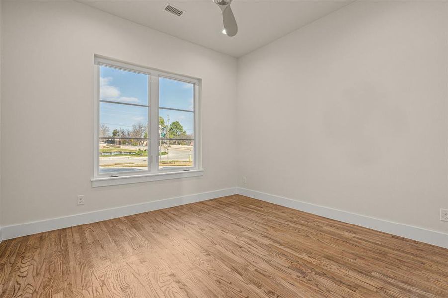 Spacious, unfurnished interior of a new home in The Grove, North Richland Hills (Image 20).