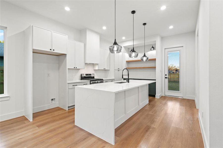 Furnished interior view inside a new home in , Dallas (Image 5).