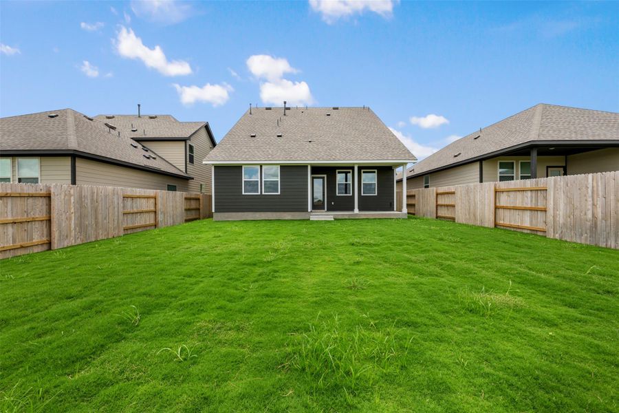 Exterior details and patio area of a home in Patterson Ranch, Georgetown (Image 21).