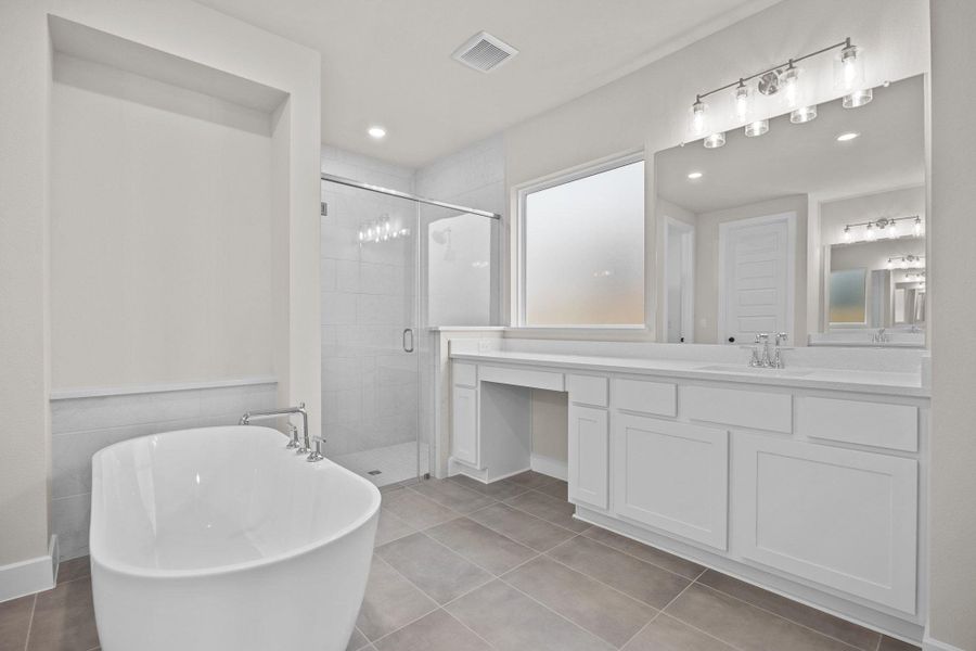 Representative image. Features, specifications, selections and colors may vary. Representative image. Features, specifications, selections and colors may vary.