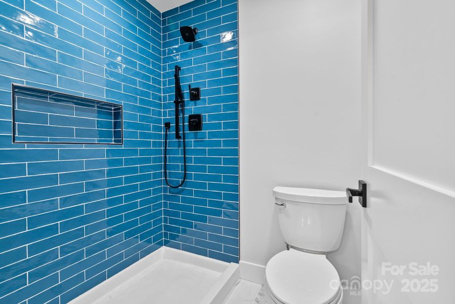 Image 41 of a home in .