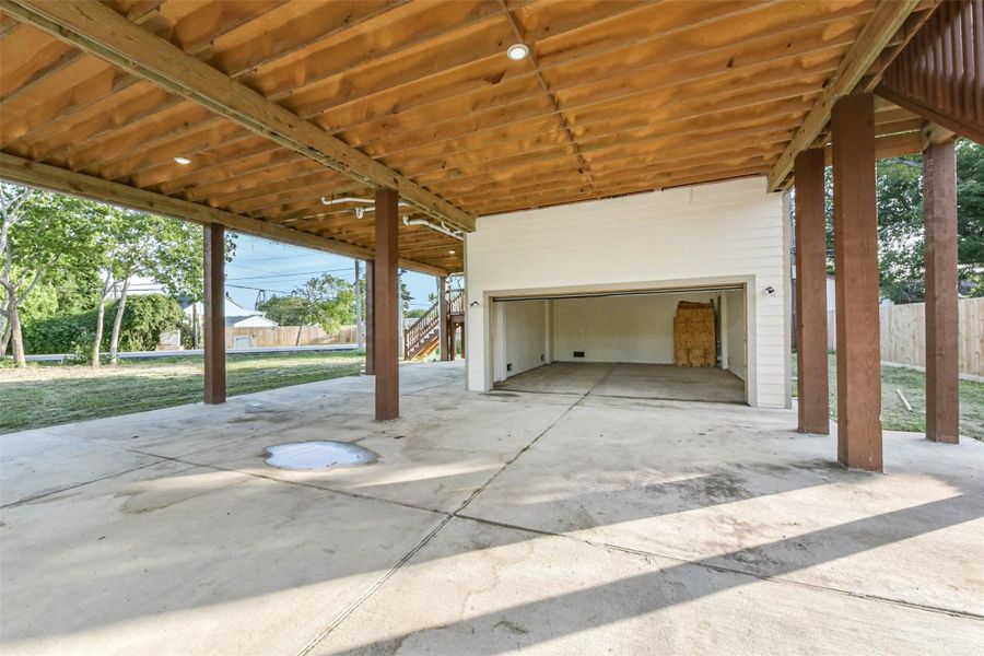 Imagine hosting all your family and friends in this amazing home, with plenty of space for everyone to gather and enjoy. You'll be the life of the party in this gorgeous house. Imagine hosting all your family and friends in this amazing home, with plenty of space for everyone to gather and enjoy. You'll be the life of the party in this gorgeous house.