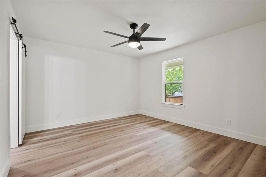Spacious, unfurnished interior of a new home in , Wolfe City (Image 17). Spacious, unfurnished interior of a new home in , Wolfe City (Image 17).