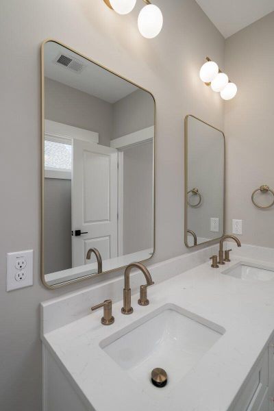 Close-up of interior finishes inside a home in , North Charleston (Image 9).