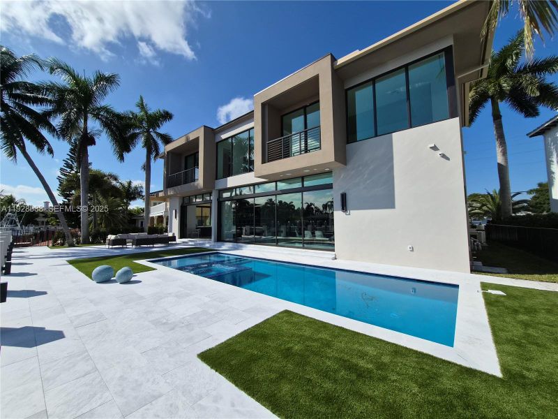 Exterior details and patio area of a home in , Lighthouse Point (Image 38).