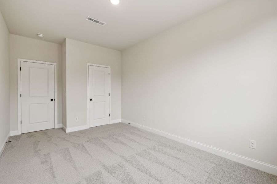 Spacious, unfurnished interior of a new home in Willow Landing, Mount Juliet (Image 29).