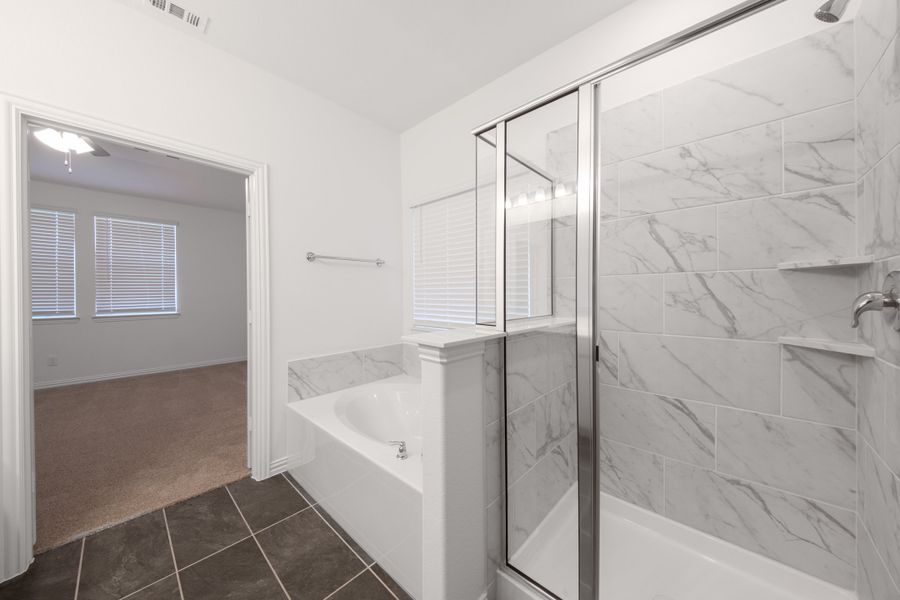 Furnished interior view inside a new home in Verandah, Royse City (Image 9).