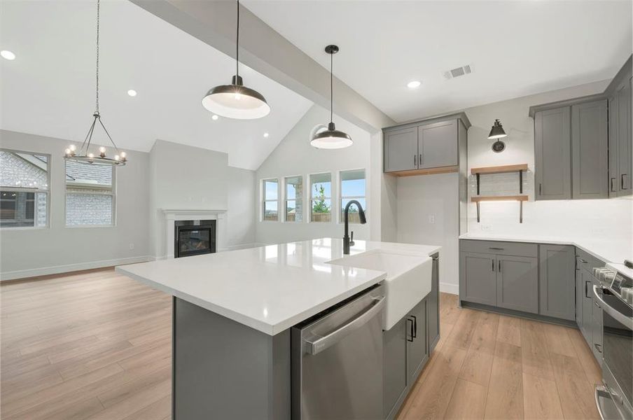 Furnished interior view inside a new home in Heritage Ranch, Sherman (Image 8).