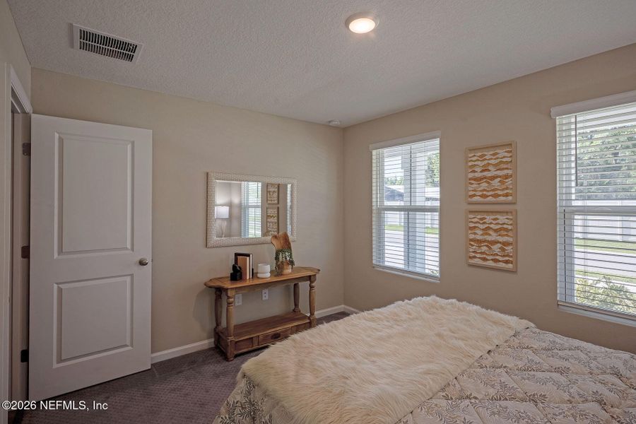 Furnished interior view inside a new home in Edinburgh Village, Jacksonville (Image 39).