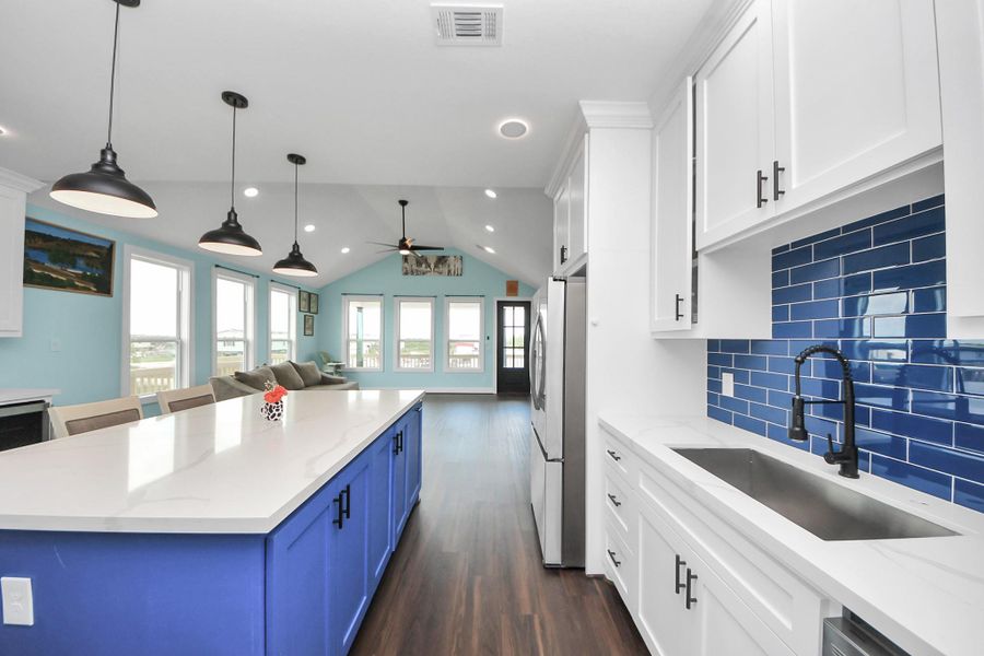 Furnished interior view inside a new home in , Dickinson (Image 32).