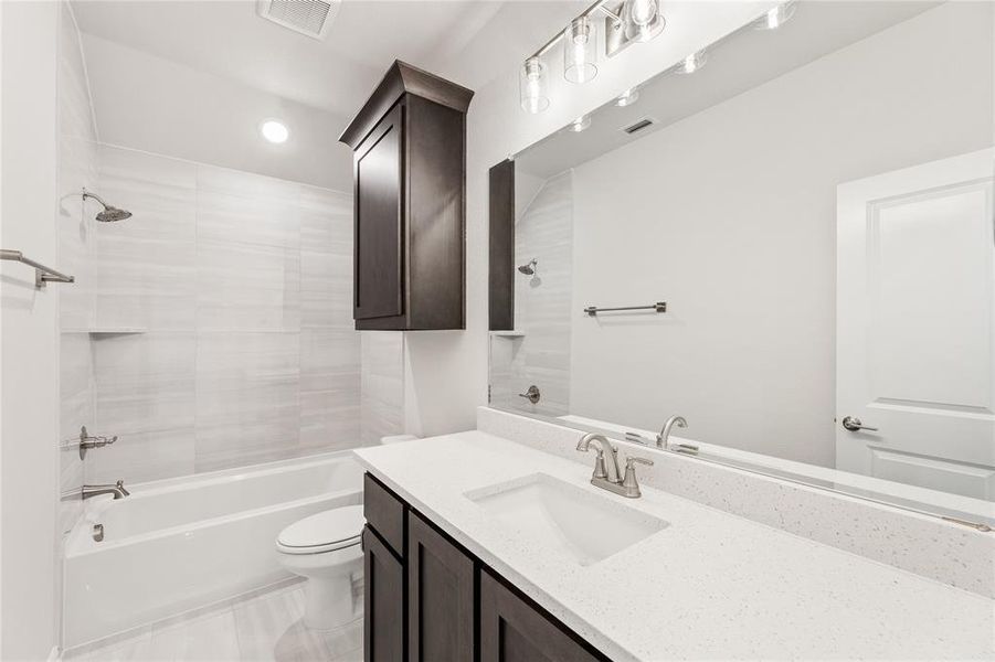 Furnished interior view inside a new home in Sunrise at Garden Valley, Waxahachie (Image 28).