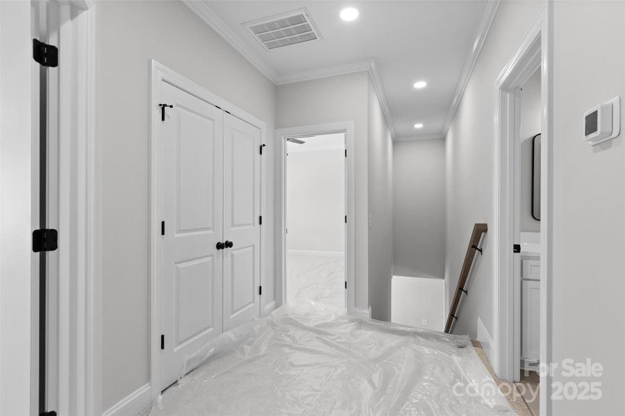 Image 37 of a home in .