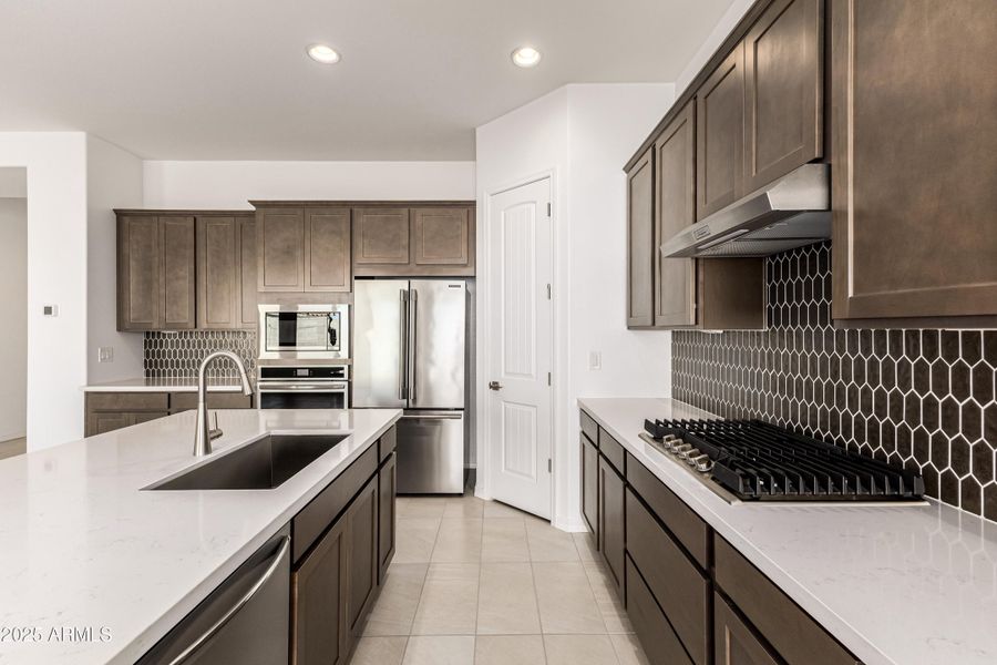 13-Catalina 13-Catalina