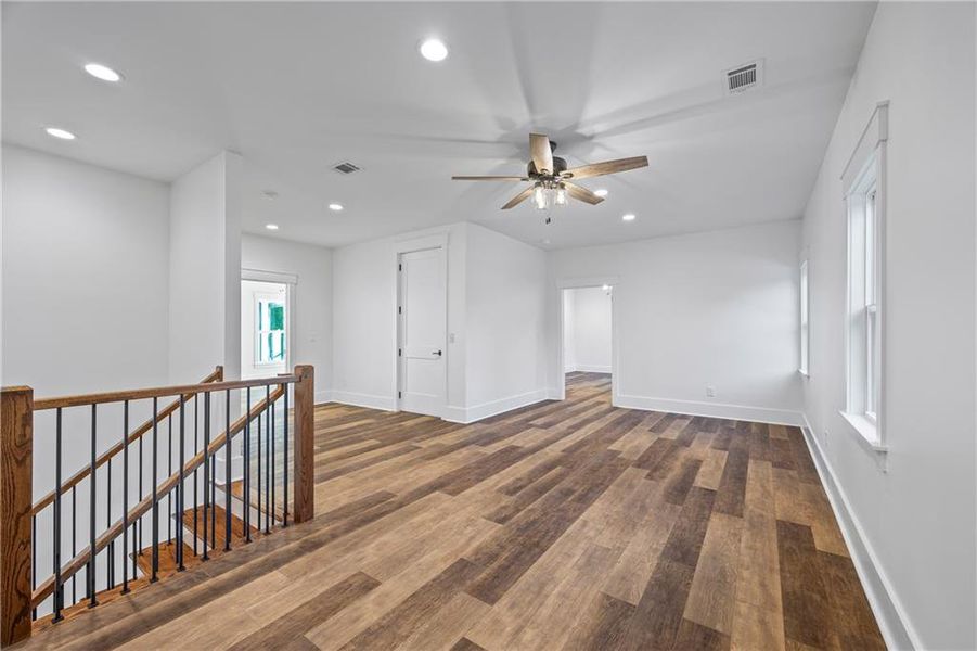 Spacious, unfurnished interior of a new home in , Flowery Branch (Image 104).