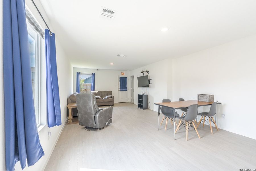 Furnished interior view inside a new home in , Marion (Image 13).